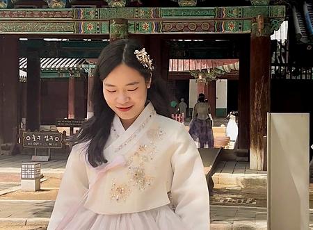 (December 2023) Do Thi Thu Anh (Department of Korean Languange and Literature)